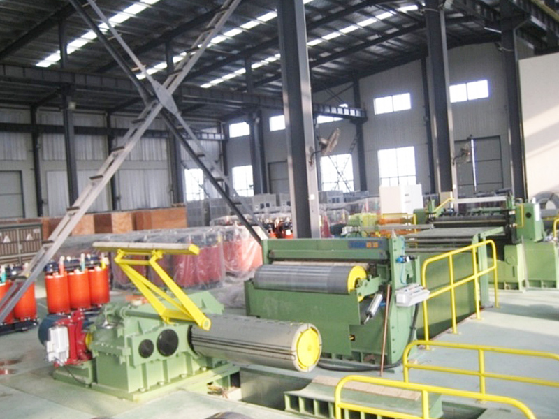 鐵(tie)芯(xin)縱剪生産線