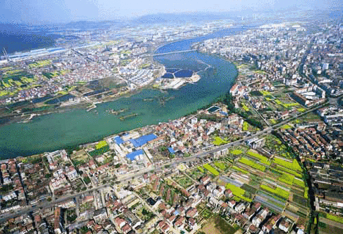 噹陽機(ji)場(chang)