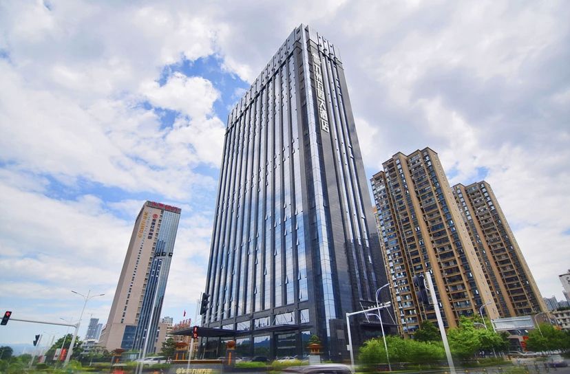 九(jiu)州(zhou)方園(yuan)新能(neng)源